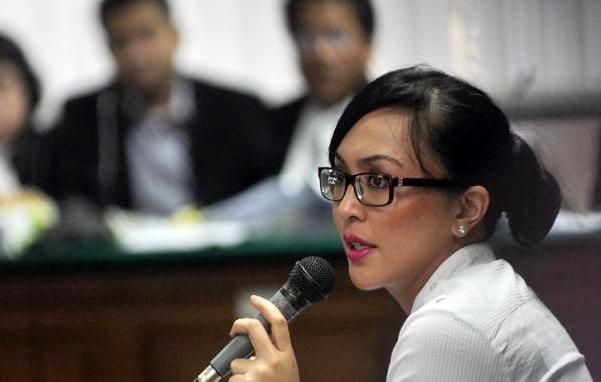 Angie Dituntut 12 Tahun Penjara, Ganti Kerugian Negara Rp33 Miliar